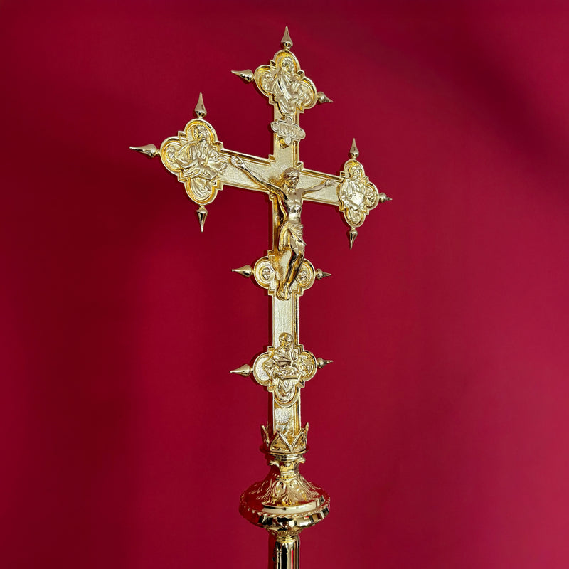 Cruz Processional Vaticana banhada a ouro - haste lisa