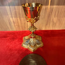 Cálice Notre-Dame banhado a ouro