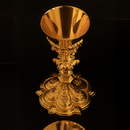 Cálice Cor Amoris banhado a ouro