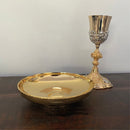 Patena de Consagração banhada a ouro