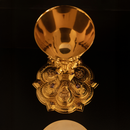 Cálice Cor Amoris banhado a ouro