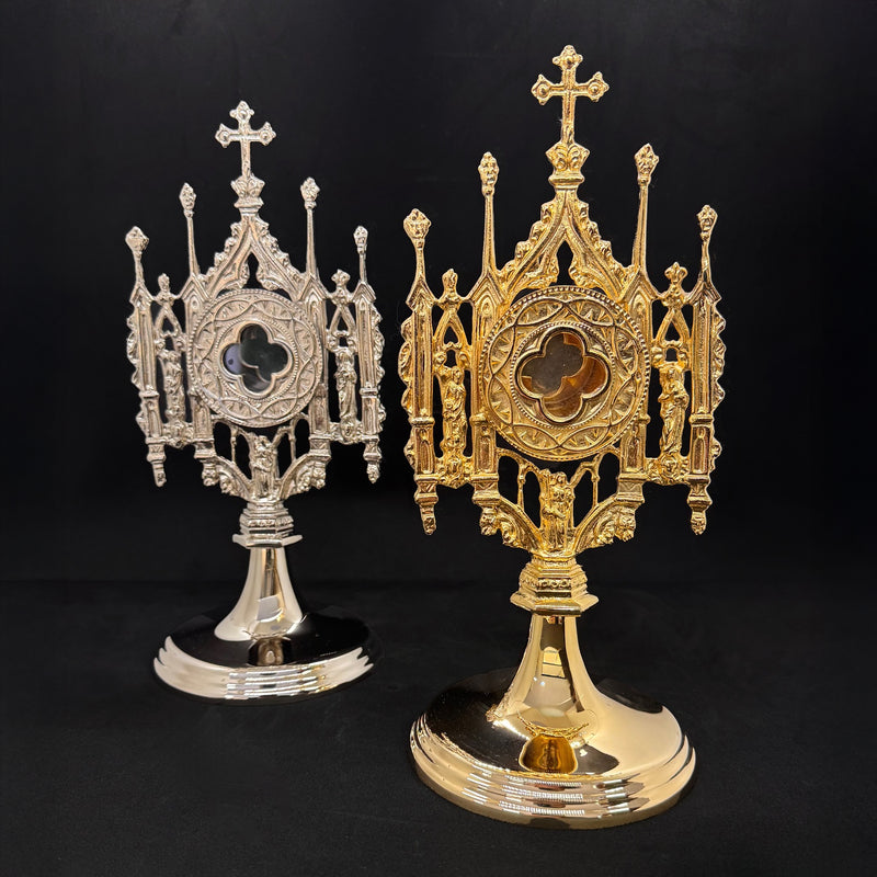 Relicário Virtudes banhado a ouro