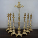 Conjunto de Castiçais Franceses com Cruz banhado a ouro (7 Peças)