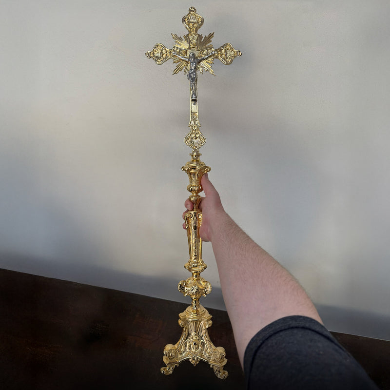 Cruz de Altar Francesa banhada a ouro