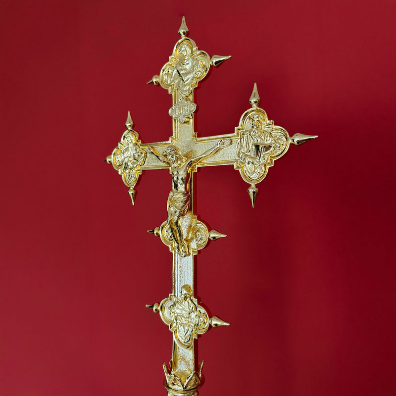 Cruz Processional Vaticana banhada a ouro - haste lisa