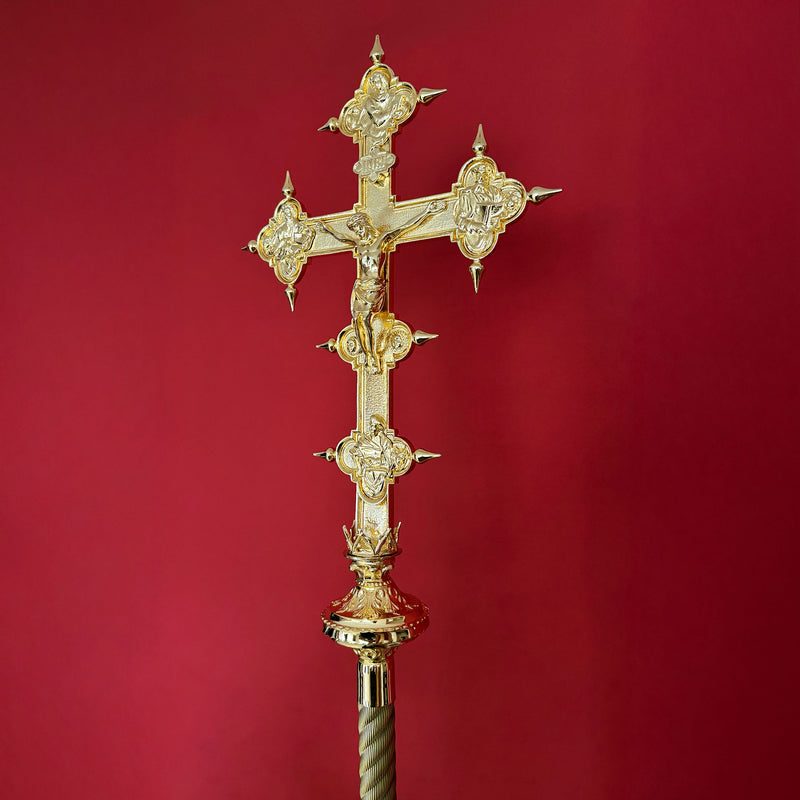 Cruz Processional Vaticana banhada a ouro - haste espiral