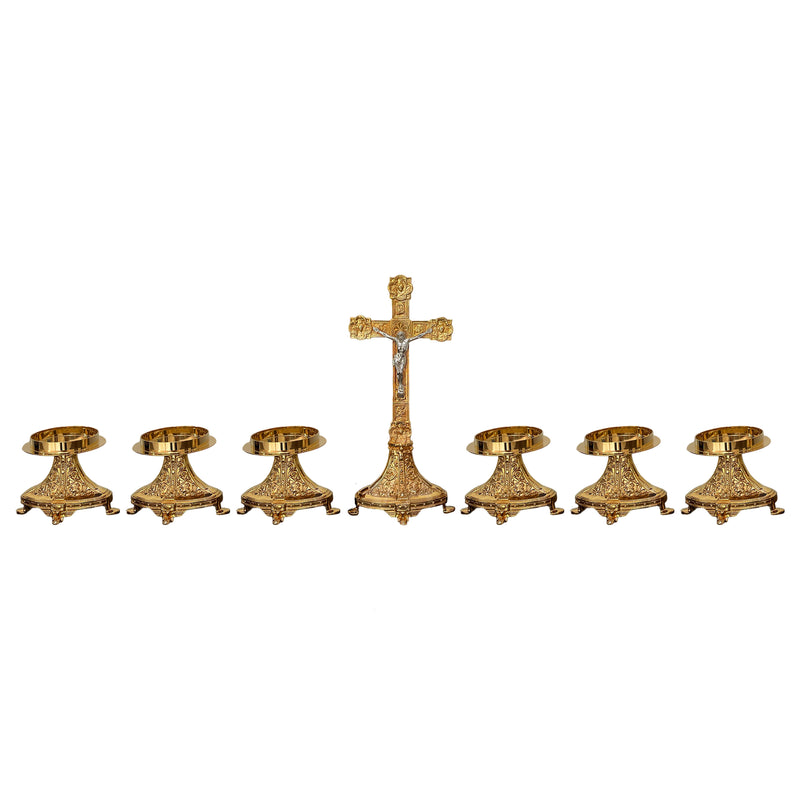 Conjunto de Castiçais Ovais para Donzela com Cruz banhado a ouro (7 Peças)