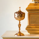 Âmbula Coena Domini banhada a ouro