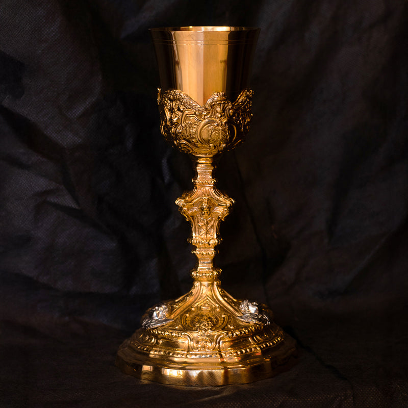 Cálice Passio Christi banhado a ouro