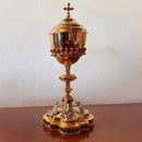 Âmbula Vaticana banhada a ouro