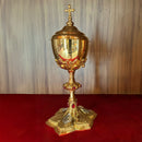 Âmbula Notre-Dame banhada a ouro