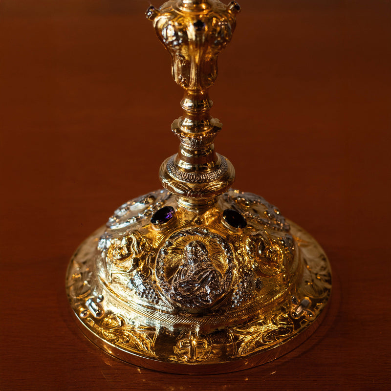 Cálice Nazareth em banho misto de ouro e níquel