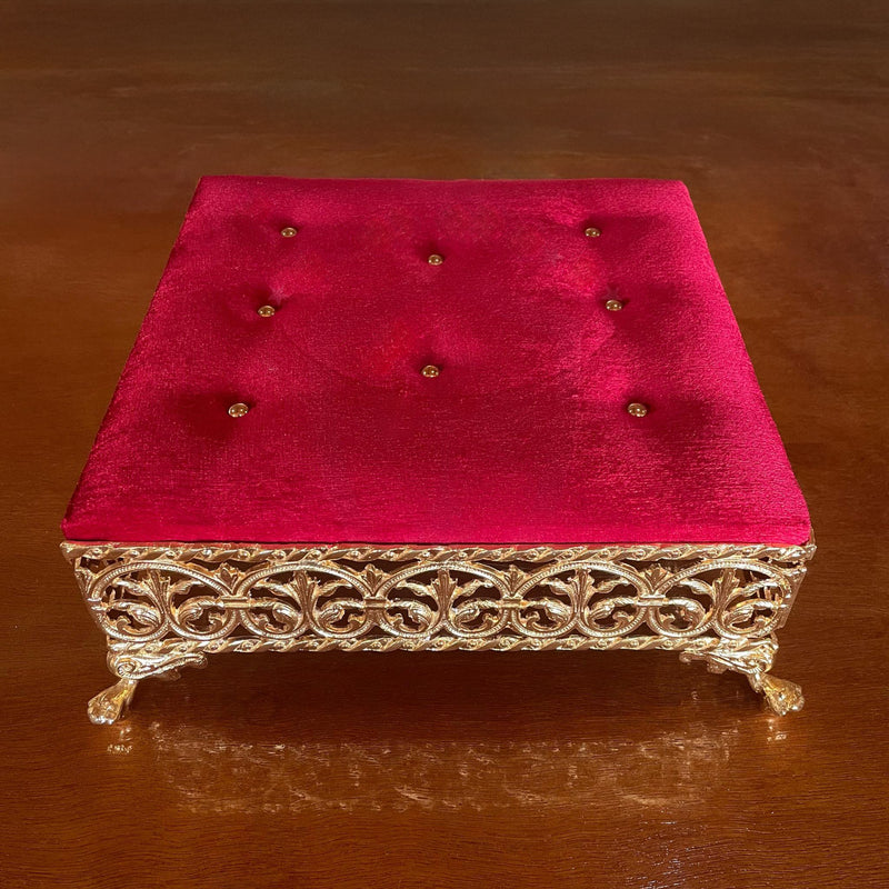 Trono para o Santíssimo banhado a ouro