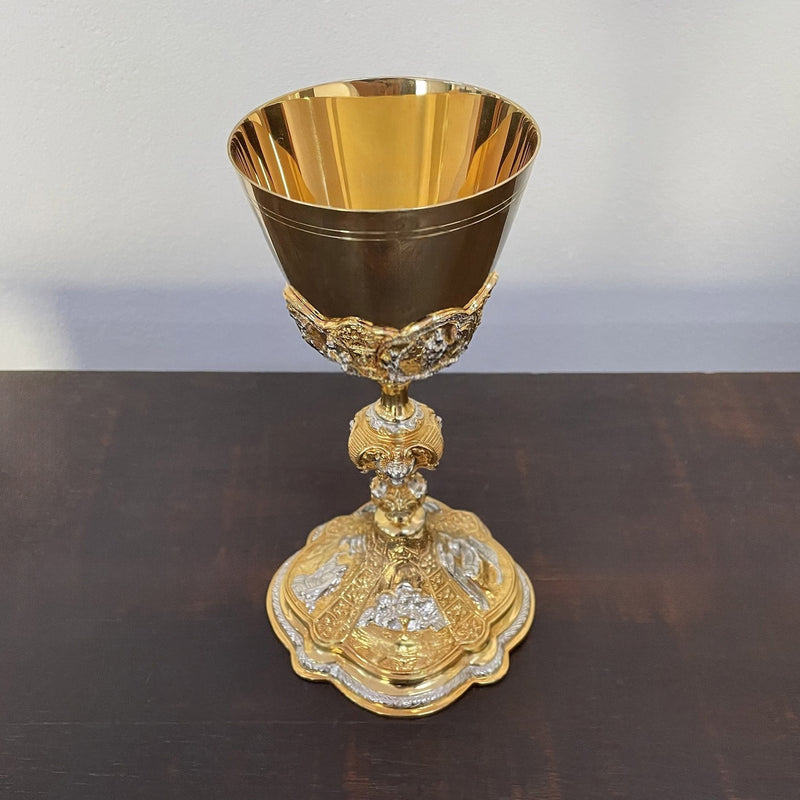 Cálice Vida de Cristo em banho misto de ouro e níquel
