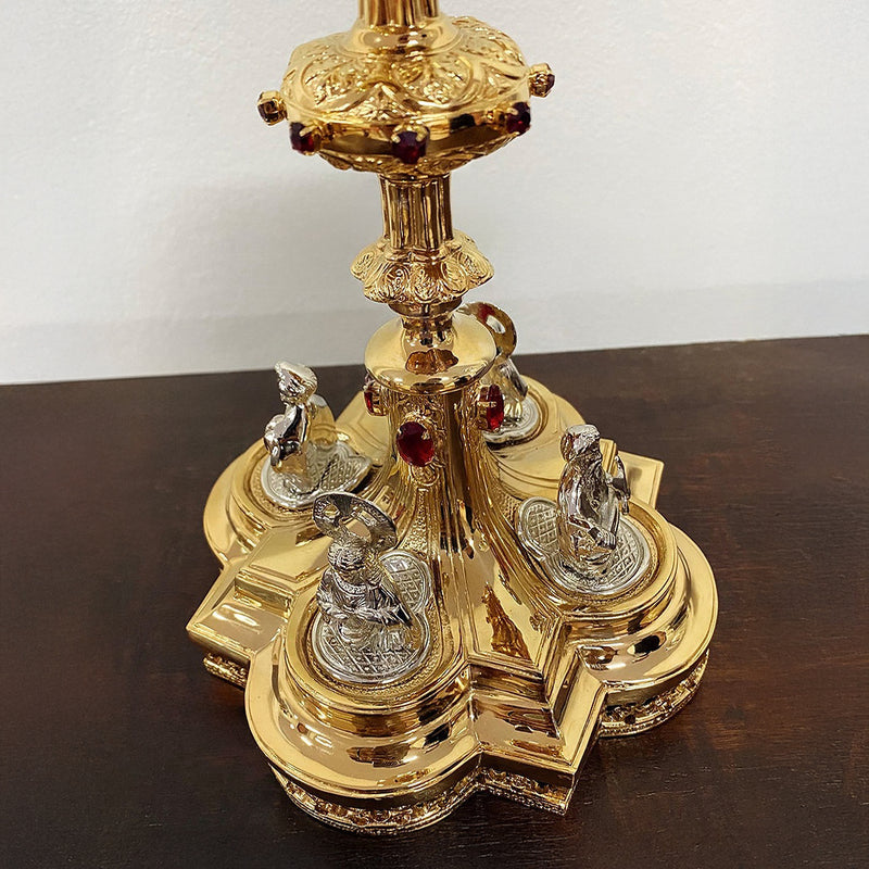 Cálice Vaticano banhado a ouro