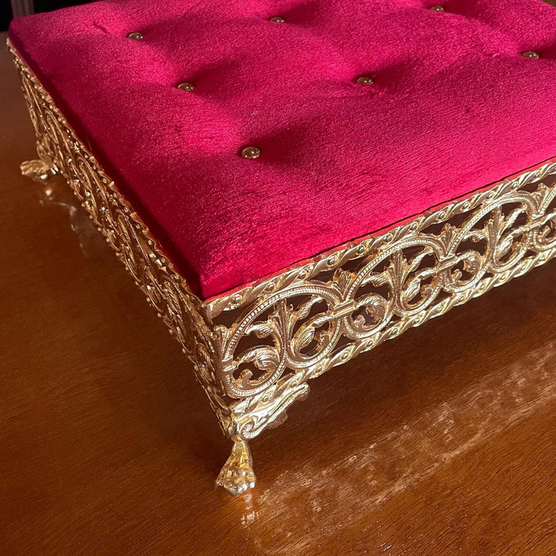 Trono para o Santíssimo banhado a ouro