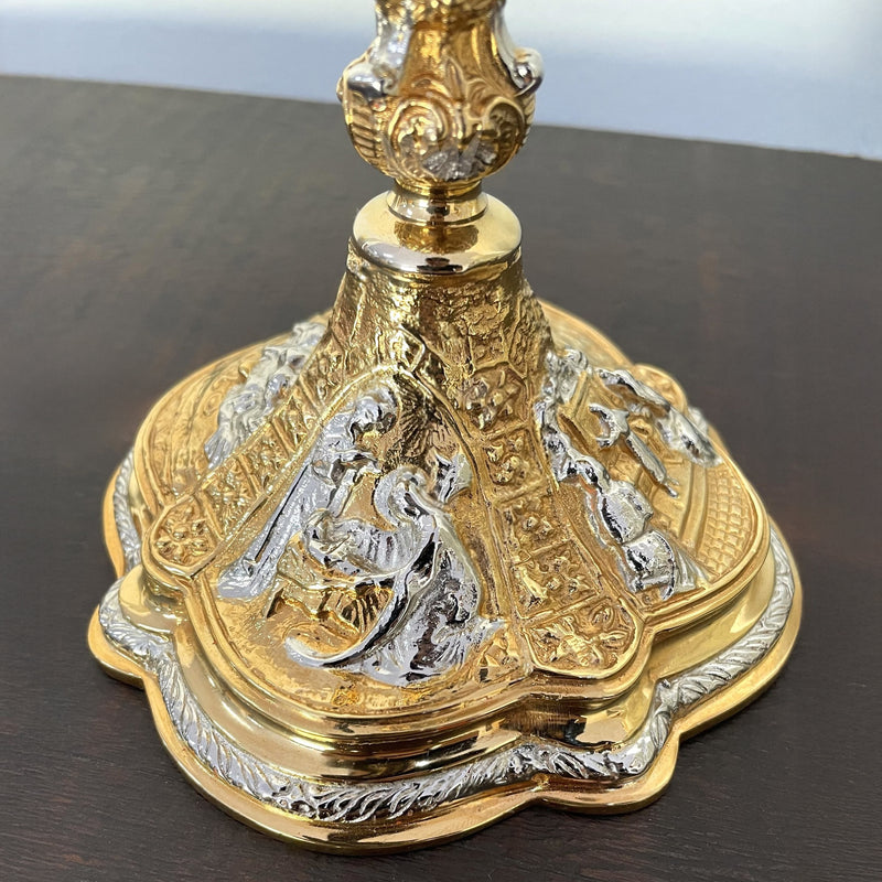 Cálice Vida de Cristo em banho misto de ouro e níquel