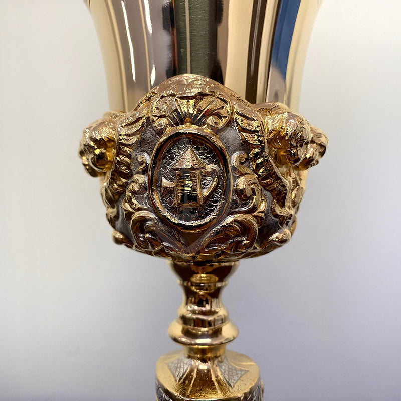 Cálice Romano em banho misto de ouro e níquel
