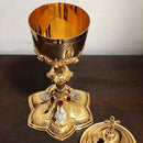 Âmbula Notre-Dame banhada a ouro