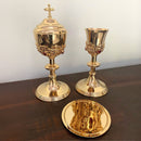 Conjunto de Cálice e Âmbula Santos Mártires banhados a ouro