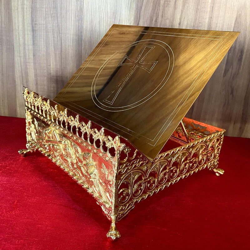Estante de Altar Via Crucis banhada a ouro