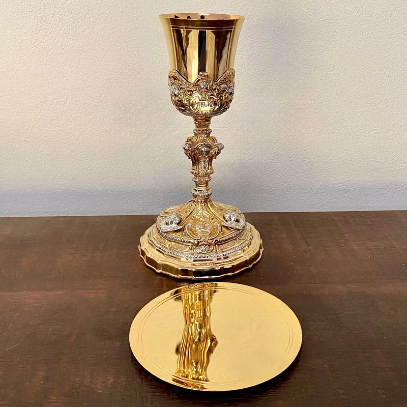Cálice Passio Christi em banho misto de ouro e níquel