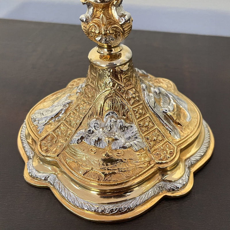 Cálice Vida de Cristo em banho misto de ouro e níquel